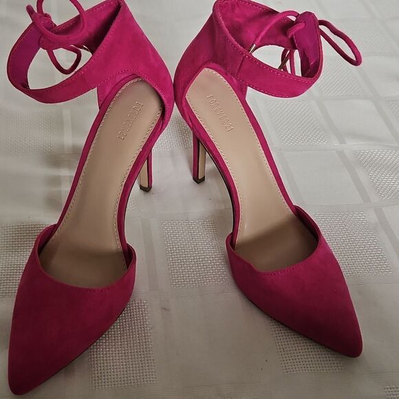 Elegant Pink Suede Women's Heels - Picture 6 of 16